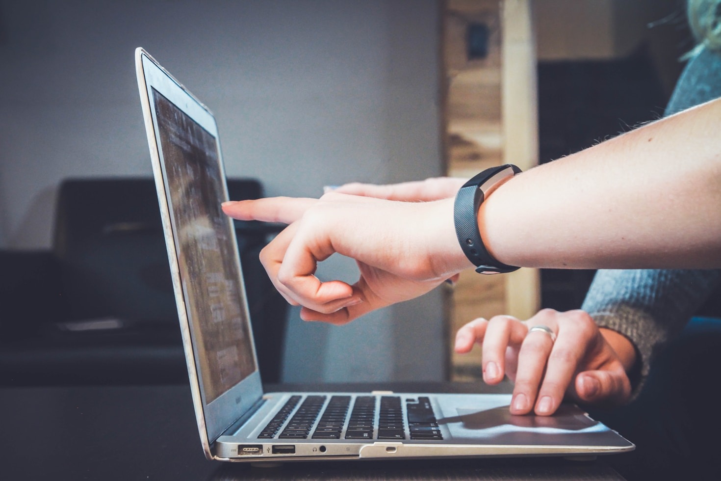 How Digital Tools Are Revolutionizing Employment Systems